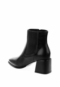 PRIMA MODA MUSTAGA - Bottines En promotion carré femme 8 PRIMA MODA MUSTAGA - Bottines En promotion carré femme -myMo Soldes 0281749380b1470cb12ee9b4ab71e3ca