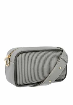 Garantie De Qualité 100% PRIMA MODA NOCE - Sac bandoulière sacs et bagages fermeture éclair femme 11 Garantie De Qualité 100% PRIMA MODA NOCE - Sac bandoulière sacs et bagages fermeture éclair femme -myMo Soldes 58f908851b934381b5e7381bbc8cb0f4