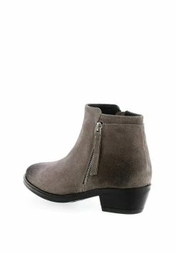 PRIMA MODA Prix Avantageux ZANECA - Bottines rond femme 10 PRIMA MODA Prix Avantageux ZANECA - Bottines rond femme -myMo Soldes 7728f615a86e4122a1b7906539bde8ea