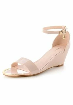 Promos PRIMA MODA HERMADA - Sandales compensées sandales et nu-pieds ouvert femme -myMo Soldes 8f05adc85a4241fab45715662fabf163