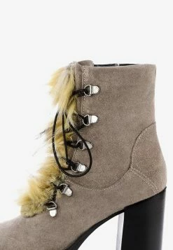 PRIMA MODA Réduction MAIERR - Bottines à plateau rond femme -myMo Soldes e8670518a1e4414da940343234fb719c